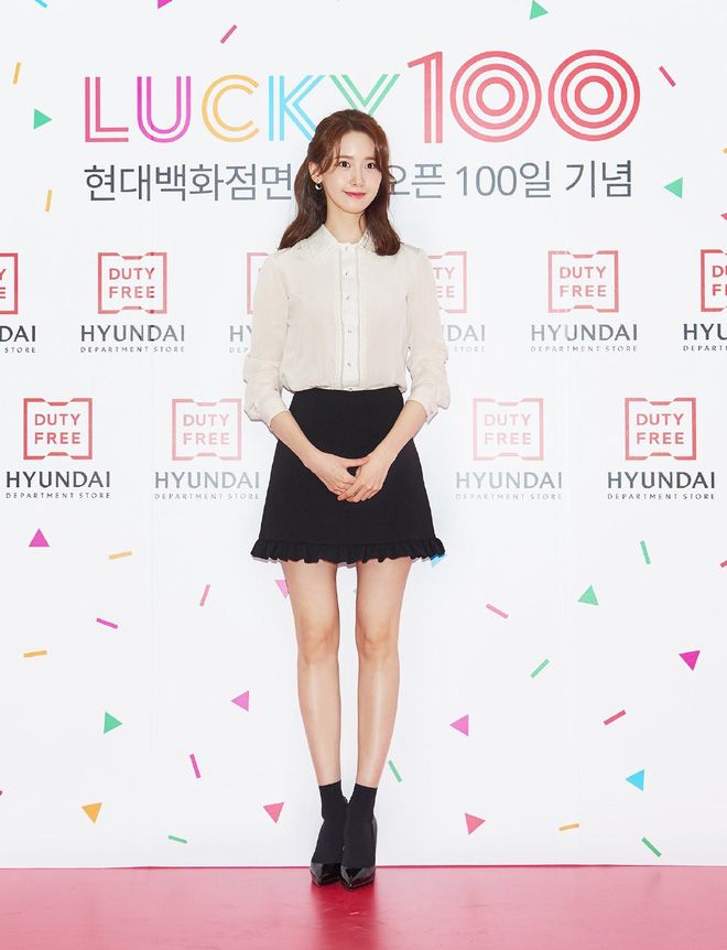 Đôi chân thon dài thẳng tắp của Yoona thời điểm hiện tại