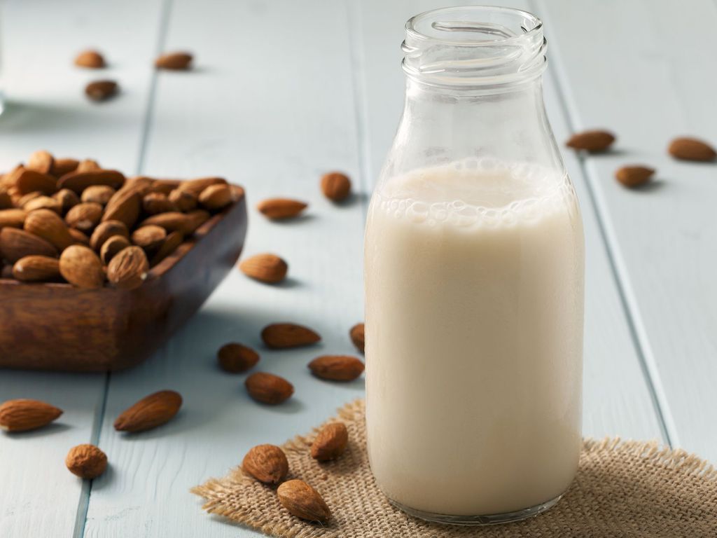 Các loại sữa từ thực vật rất hợp với người ăn kiêng
